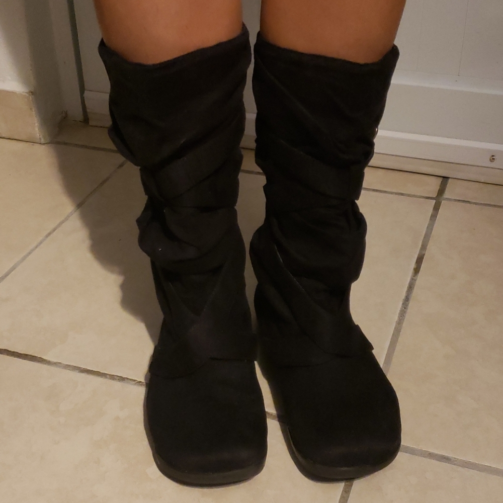 Woman suede boot